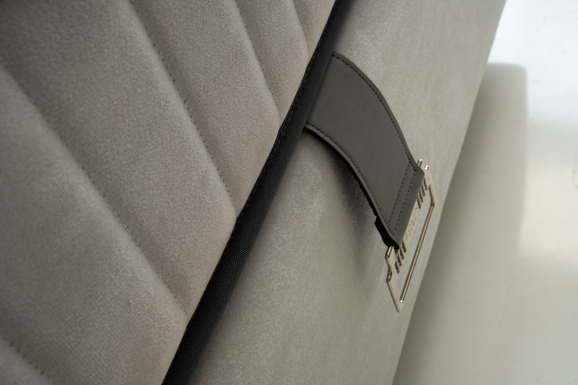 Marsi Eenpersoons Boxspring - Creme 2