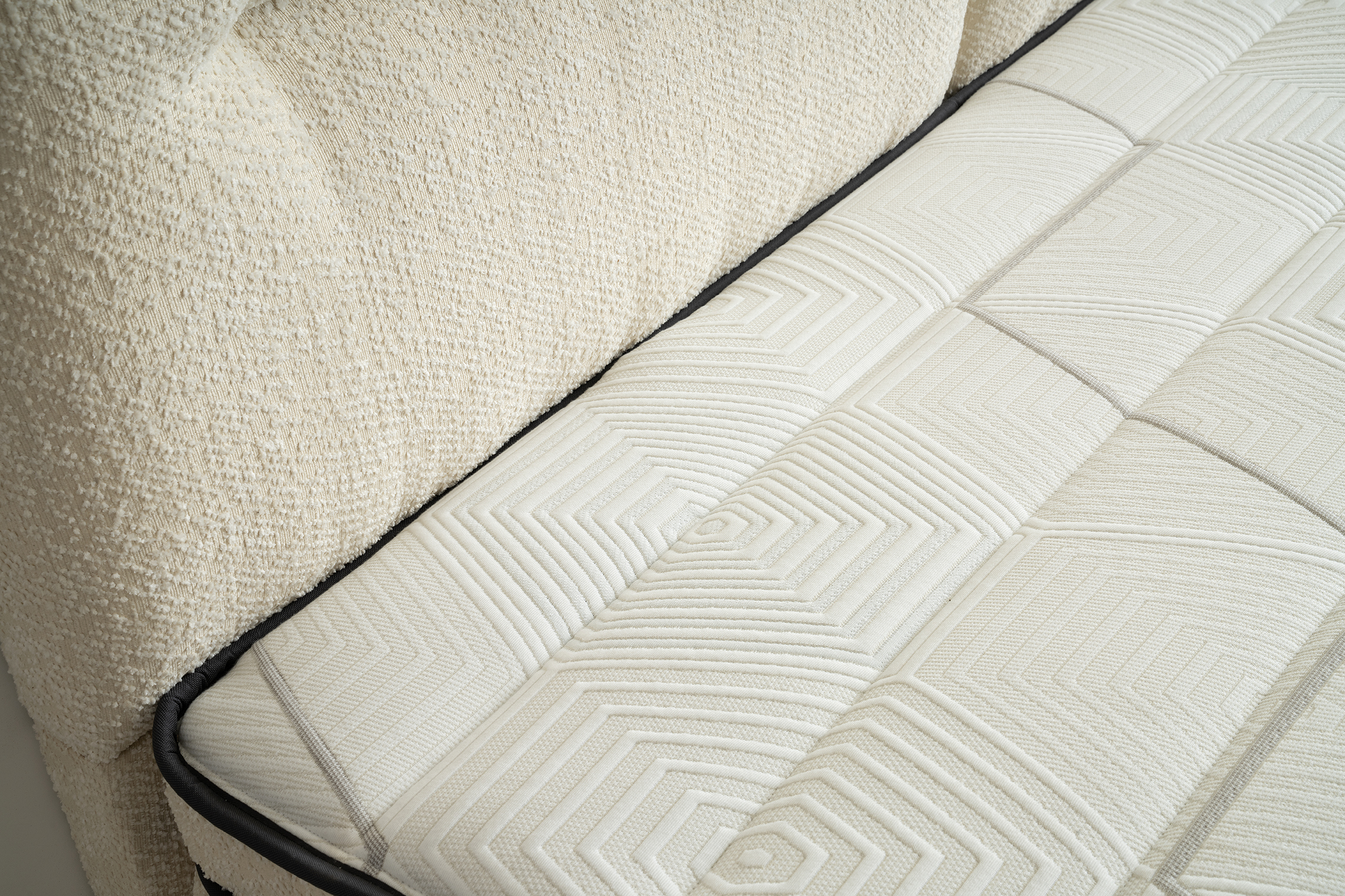 Derin Boxspring - Creme 2