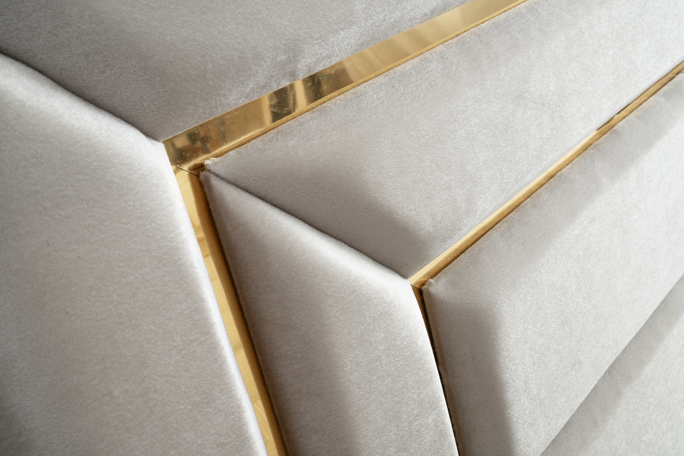 Luxury Boxspring - Goud 12