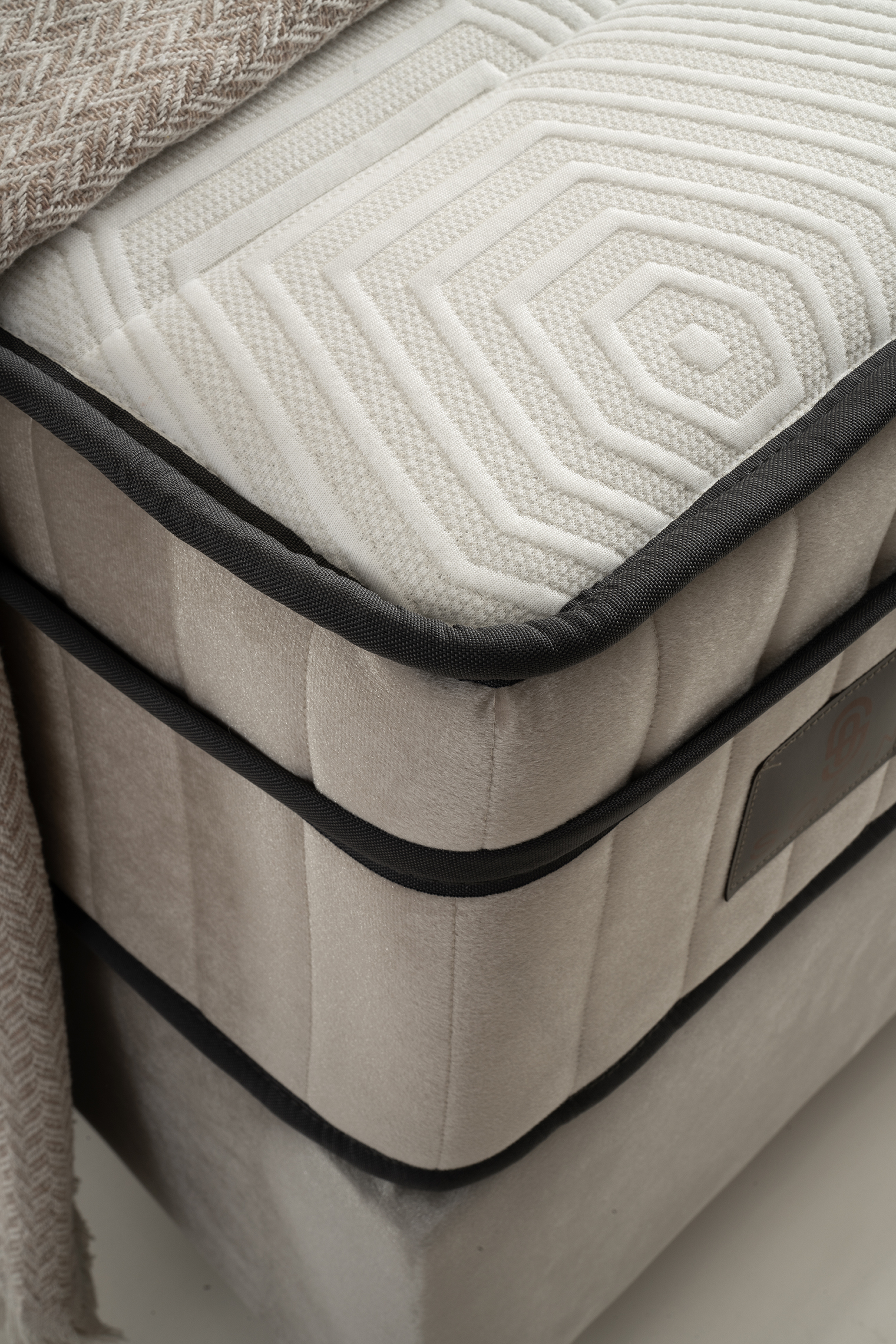 Marsi Boxspring - Creme 9