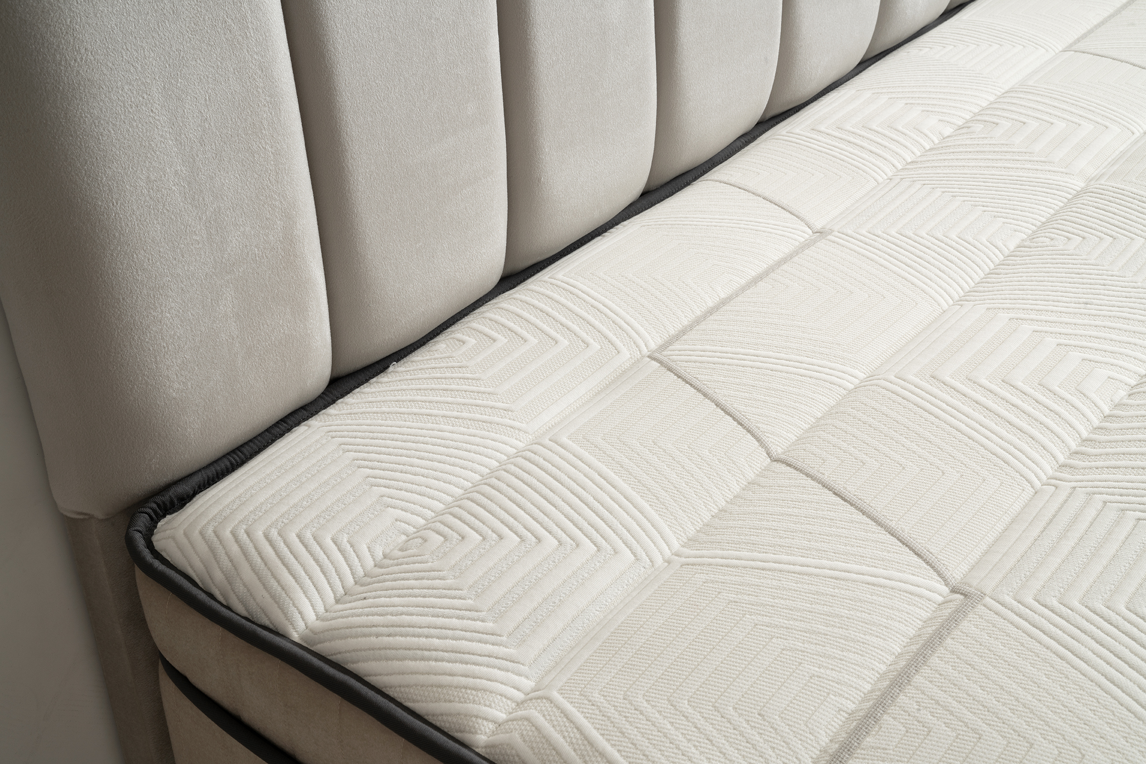 Marsi Boxspring - Creme 11