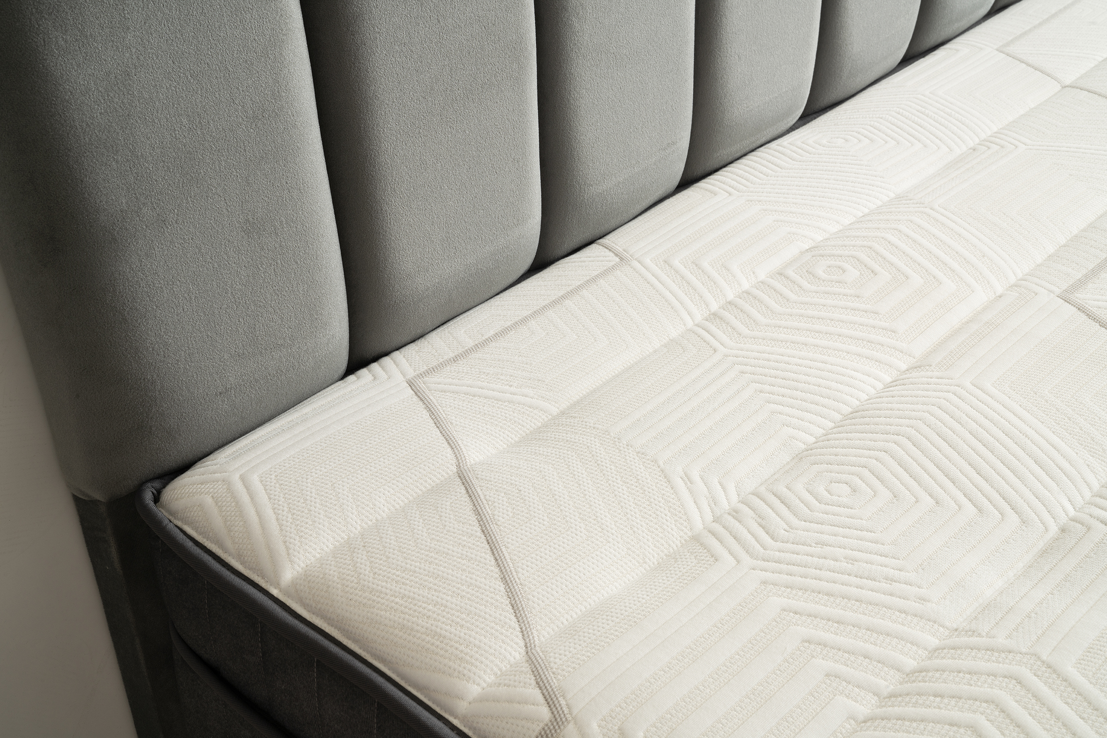 Marsi Boxspring - Grijs 10